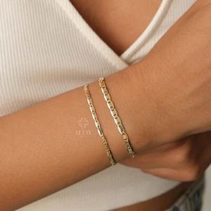 14K Gold Velentino Chain Bracelet, 2.5mm 4mm Figaro Mariner Chain, Light Tone - Picture 1 of 6