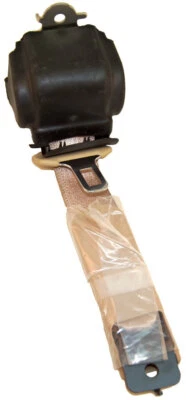 2007-2009 Cadillac XLR Seatbelt LH Drivers Side Cashmere OEM GM 15267446 - Изображение 1 из 4