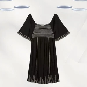 Ex Fat Face Women's Short Sleeve Alice Embroidered Jersey Dress in Black - Picture 1 of 6