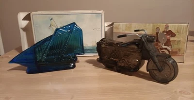 复古雅芳瓶带盒。 一些盒子状况问题见图片  — 第 1/3 张图片