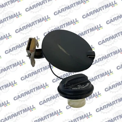 08 09 10 11 Ford Focus Sedan Fuel Filler Gas Door Lid Cover W/ Tank Cap OEM Foto 1 de 4