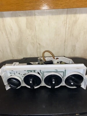 1995-1999 Dodge Neon HVAC Control Panel - Image 1 of 4