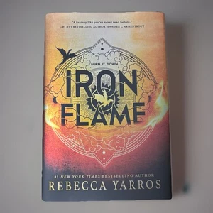 IRON FLAME Rebecca Yarros Hardcover New - Foto 1 di 4