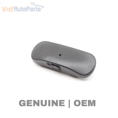 2018–2024 AUDI Q5 — струйный распылитель омывателя левого лобового стекла / насадка 80A955987A - Изображение 1 из 4