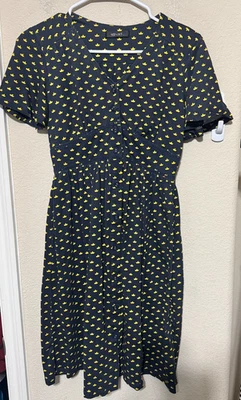 Vestido eShakti Fit n Flare Negro Talla 0 XS Amarillo Corona Estampado Cintura Alta Oficina Foto 1 de 4