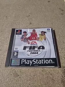 FIFA FOOTBALL 2004 - PS1 - PlayStation 1 - PAL - Komplett - Bild 1 von 3