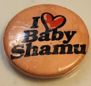 I Love Baby Shamu 1980s Button Pin Pinback Vintage 1985 Sea World FL Orca Whale - Picture 1 of 11