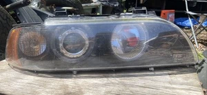 1997-2003 BMW E39 525i 528i 530i 540i RIGHT RH PASSENGER HALOGEN HEADLIGHT OEM - Picture 1 of 4