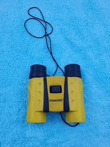 Simmons 8 x 25 Binoculars Model 800883 Waterproof FOV 375ft 1000 Yards - Picture 1 of 16