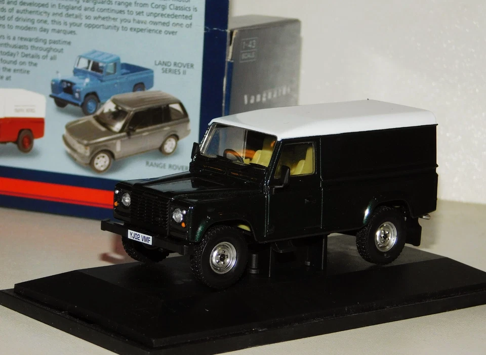 LAND ROVER DEFENDER VAN EPSOM GREEN VANGUARDS VA09701 1:43 - Image 1 of 1