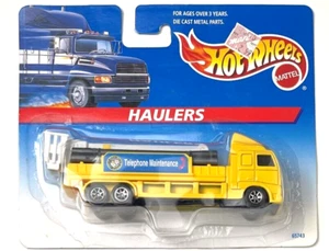 Hot Wheels - Haulers - Telephone Maintenance - New on Card - Picture 1 of 1