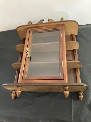 Vitrina de mesa de madera independiente vintage gabinete de curiosidades Foto 1 de 4