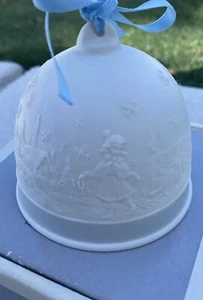 Vintage Lladro Collectors Society Winter Blue Bell 17616 1994 - Picture 1 of 5