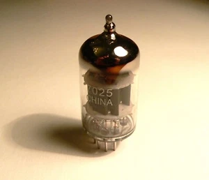 Genuine 7025 extra low noise valve for guitar amplifier replaces ECC83 12AX7 - Picture 1 of 1