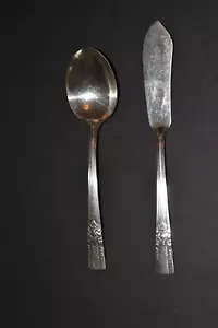 Wm. A. Rogers ARTISTIC circa 1940 Silver Plate Sugar Spoon & Butter Knife - Picture 1 of 3