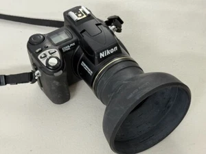 Nikon Coolpix 5700 EVF 5MP Digital Camera Zoom Lens Vintage Classic - Picture 1 of 12