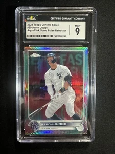 2022 Topps Chrom - Aqua und Pink Sonic Pulse Refraktor #99 Aaron Judge 119/199 - Bild 1 von 4