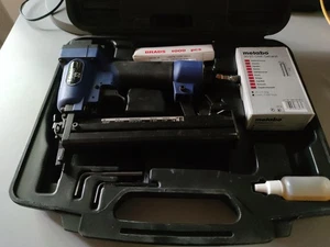 Metabo Elektra Beckum Kombi 32 Tacker und Nagler - Bild 1 von 5