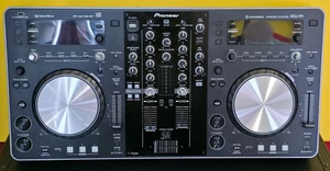 Pioneer Remotebox Wireless DJ System XDJ-R1 (FAULTY READ DESCRIPTION) - Picture 1 of 5