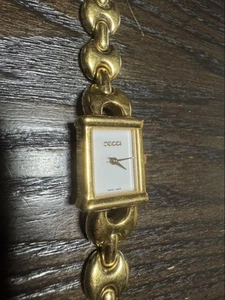 GUCCI Change Belt Watch 1800L Gold Plated Women's Wristwatch White Vintage 1997 - Picture 1 of 12