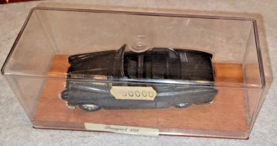 VEREM USATO 1:43 DIE CAST AUTO PEUGEOT 403 (CABRIO) modellino auto vintage +box - Immagine 1 di 4