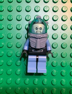 LEGO Mr. Freeze Minifigure set #76000 Artic Batman vs. Mr. Freeze DC sh049 - Picture 1 of 2