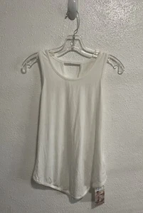 Halara White Cross Back Sleeveless Top Size M NWT - Picture 1 of 3