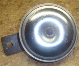 2006 Honda VTX1300 VTX 1300 C VTX1300C Electric Horn 06 - Picture 1 of 1