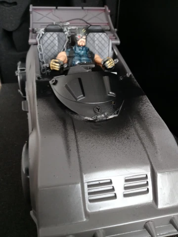 Custom Deadshot figure w vehicle Cover