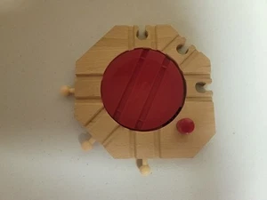 Brio Wooden Railway Vintage Mechanical Turntable #33361 Excellent condition - Picture 1 of 3