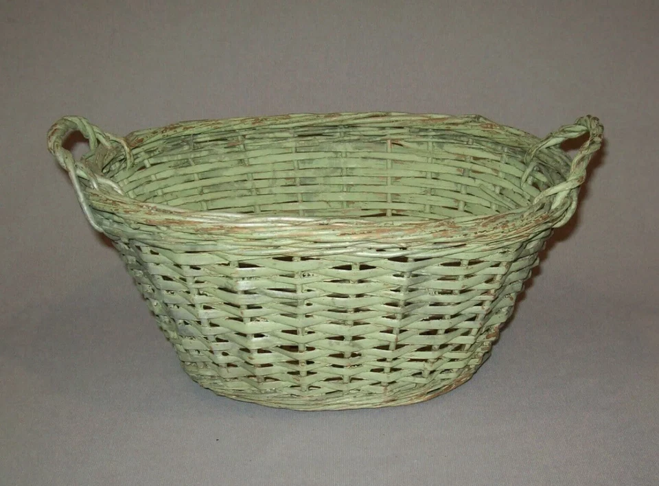 Antigua cesta de lavandería de férula miniatura del siglo XIX de colección pintura verde original Foto 1 de 4
