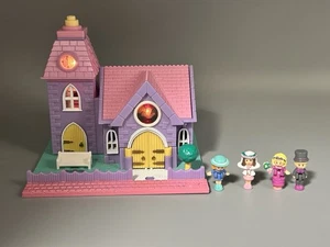 Polly Pocket Vintage 1993 Wedding Chapel Village Church Bluebird w/ 4 Figures - Picture 1 of 18