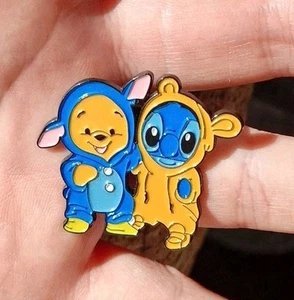 Stitch & Winnie the Pooh dressed as each other pin badge lilo and stitch - Picture 1 of 2