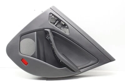 Mercedes Benz CLA 45 AMG 2015 panel de puerta trasera derecha cubierta de tarjeta 14-19 Foto 1 de 4