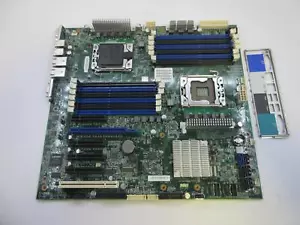 LENOVO Motherboard 00FC668 | No CPU - Picture 1 of 4