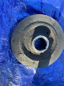 MG MGB EARLY CRANKSHAFT PULLEY - Picture 1 of 1