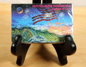 The BEACH BOYS "Hot Fun in the SUMMERTIME SUMMER of Love" Cassette Tape - Foto 1 di 4