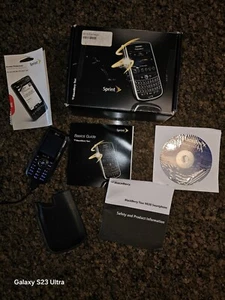 BlackBerry Tour 9630 - Black IGSM 3G Qwerty Keyboard Camera Smartphone Sprint - Picture 1 of 13