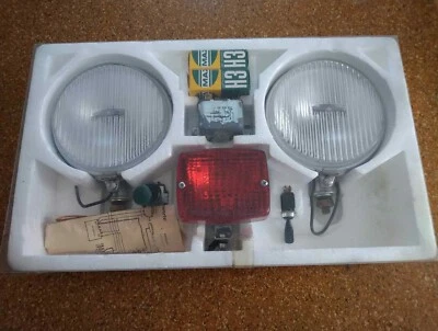 Foco antiniebla cromado Carello FIAT ALFA ROMEO MASERATI FERRARI Foto 1 de 4