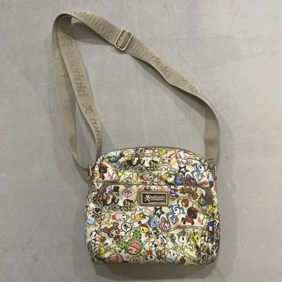 Bolso Bandolera Tokidoki Chained Love Dos Bolsillos Foto 1 de 4