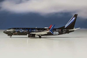 JC Wings 1/200 737-800 Airplane United Airlines Flaps Down Configuration - Picture 1 of 1