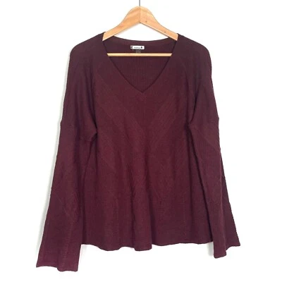 Suéter Smartwool Shadow Pine Cable Cuello en V en Negro Cereza Brezo, Mujer L Foto 1 de 4