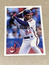 Vintage 1994 Fleer #119 MANNY RAMIREZ RC Indians Red Sox Dodgers A’s OF NrMt/Mt