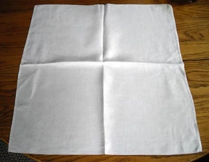 Vintage White Linen 20" Brocade Shiny Table Scarf ~ - Picture 1 of 4