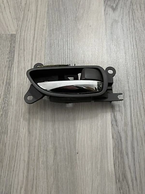 06 07 08 09 10 11 Manija de puerta interior trasera derecha OEM Lexus GS300 GS350  Foto 1 de 4