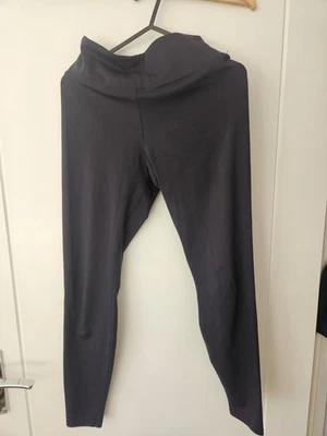 Women Dark navy blue H&M yoga super soft high waisted leggings Size S - Image 1 of 3