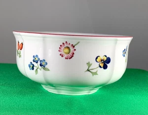 VILLEROY & BOCH ~ 4 1/2" FRUIT / DESSERT BOWL ~ VITRO PORCELAINE ~ LUXEMBOURG - Picture 1 of 8