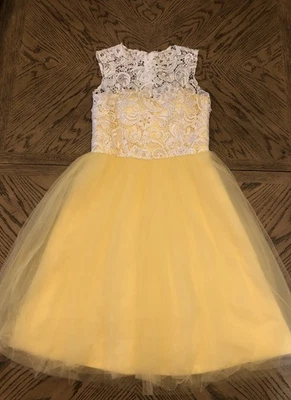 Yellow and White Lace Dress Size M - Image 1 of 4