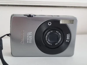 Canon Ixus 75 Digital Camera 7.1MP Silver/Black With SD card tested, no Charger - Picture 1 of 24