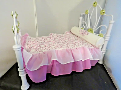 2015 American Girl Doll Rebecca Beforever Metal Bed CKB95 - Image 1 of 4